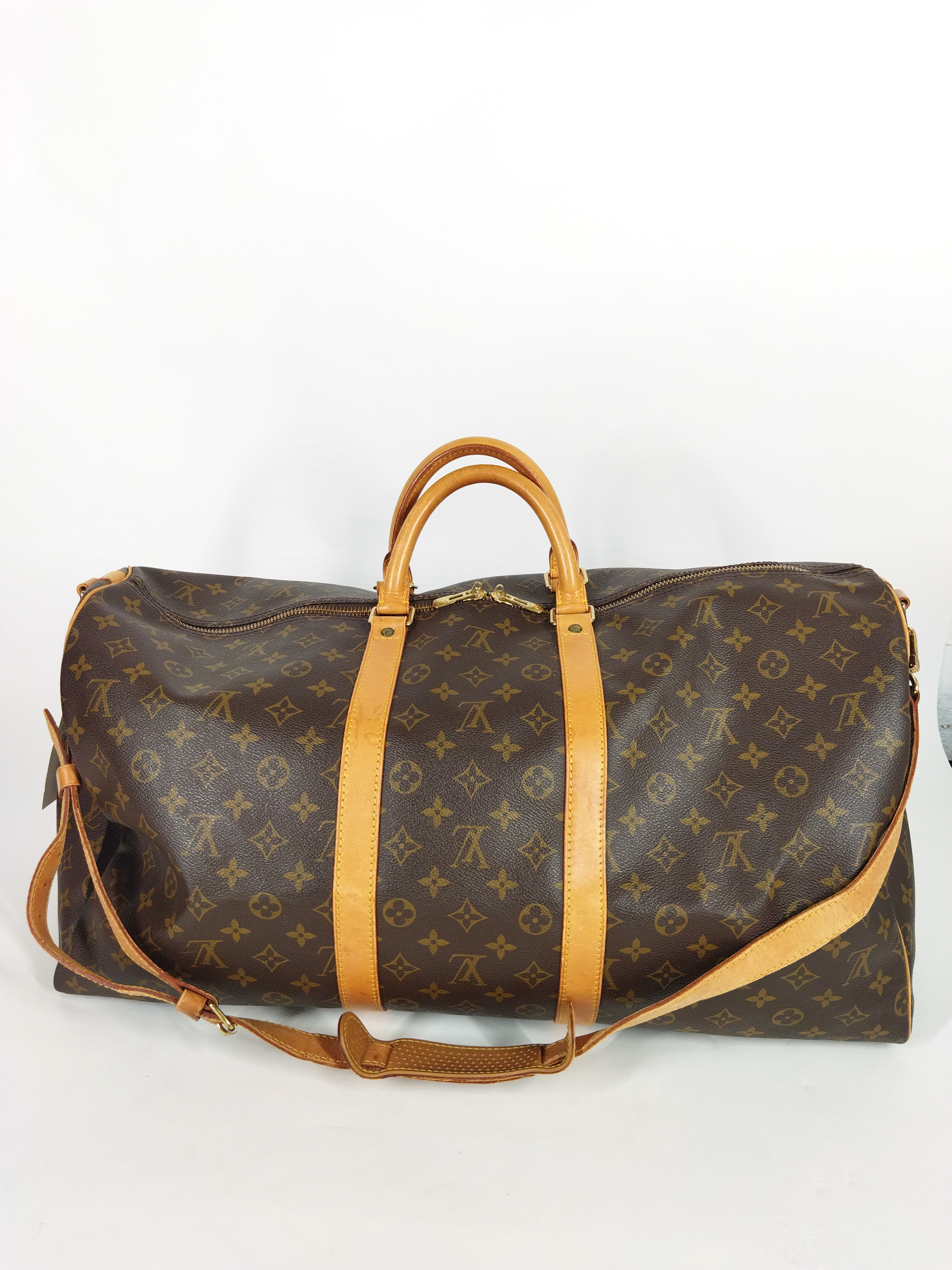 LOUIS VUITTON, Keepall Bandouliere 60 Travel bag in Brown Monogram Can