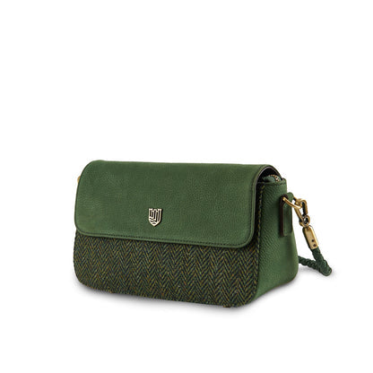 ISLANDER UK, CAITHNESS CLUTCH WITH SHOULDER STRAP, DARK GREEN HERRINGBONE HARRIS TWEED TARTAN L: 26cm H: 14cm W: 10cm.
