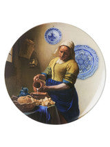 HEINEN DELFTS BLAUW, MILK-MAID / MELKMEISJE CERAMIC WALL PLATE, 40cm.