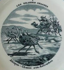 GIEN, LES GRANDES CHASSES SERIES - CHASSE au BISON & CHASSE aux AUTRUCHES, DIAMETER 19cm.