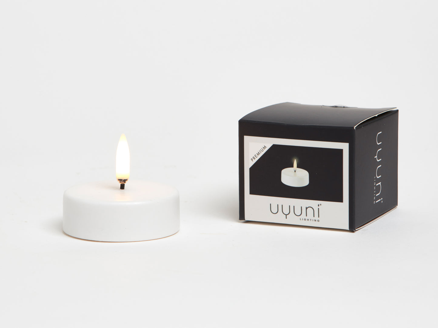 UYUNI FLAMELESS MAXI TEA LIGHT CANDLE, WHITE, 6.1 x 2.2cm. Batteries included.