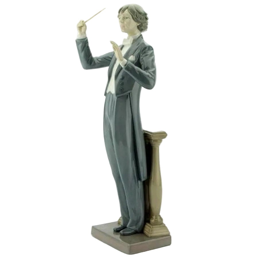 RARE LADRO, 'MUSIC MAESTRO PLEASE' CONDUCTOR FIGURE DESIGNED BY FRANCISCO CATALA, HEIGHT 35cm.