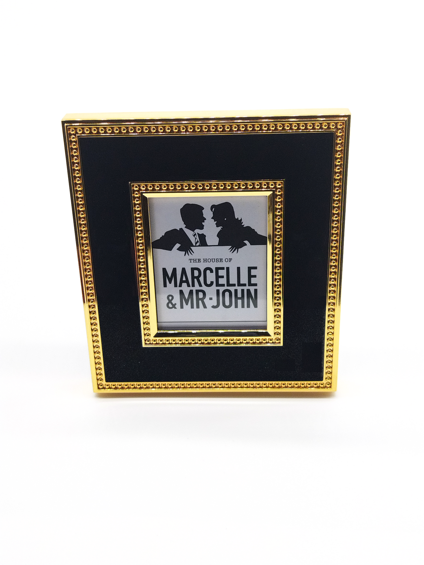 GILDED PICTURE FRAME WITH BLACK INSERT, FRAME 11 x 12cm, IMAGE 6 x 8cm.