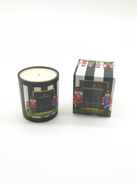 MANOR ROAD, GINGERBREAD SCENTED CANDLE, 300ml, WITH BOX.