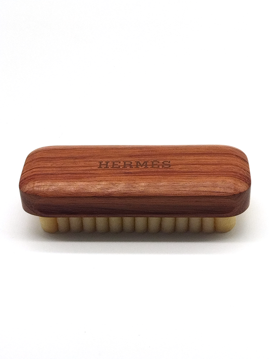 HERMÈS, WOOD & NUBUCK BRUSH , 12 x 5cm.