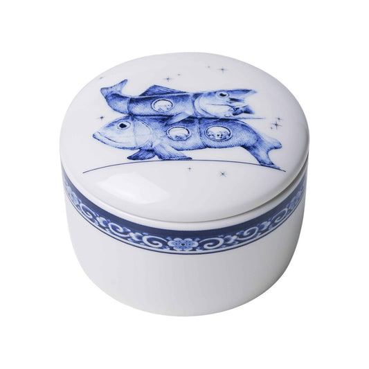 HEINEN DELFTS BLAUW, REDMER HOEKSTRA ZODIAC CANDLE 'PISCES', WITH REUSABLE CERAMIC LIDDED CONTAINER, DIAMETER 7.5cm.