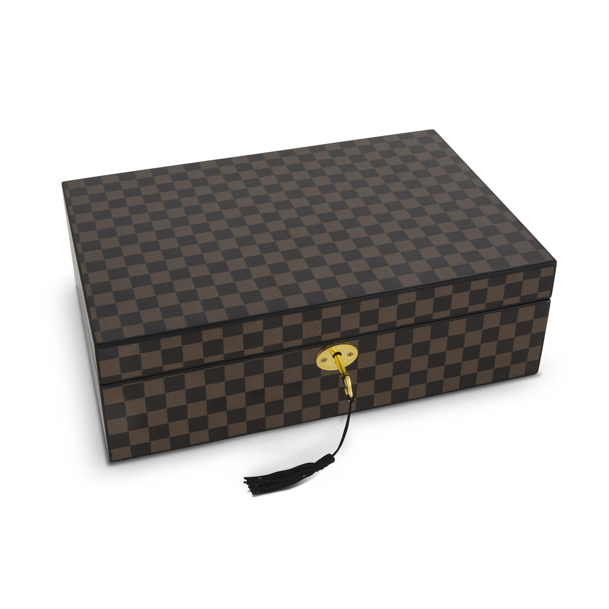 LACQUER CHECK VENEER JEWELLERY BOX, 30 x 20 x 9.5cm.