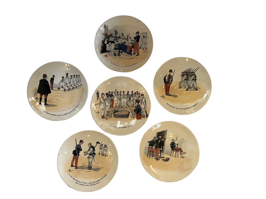 SET OF SIX, "MON REGIMENT" WALL PLATES, MAKER: SARREGUEMINES U&C, CIRCUMFERENCE 22cm.