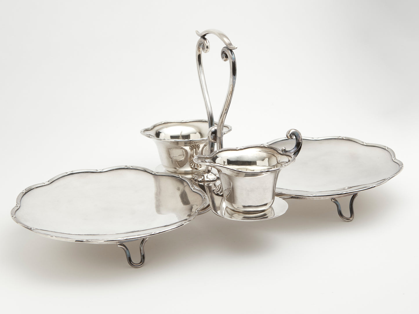 AN ART NOUVEAU SCONE SERVER