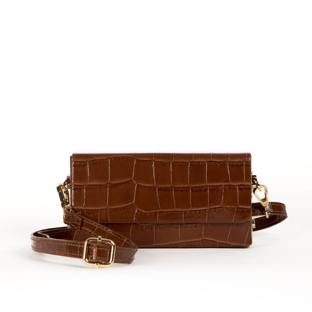 MAISON FANLI, 'MARGO' CAMEL CROCO LEATHER CROSSBODY / CLUCH BAG, 19 x 9 x 5cm, MADE IN ITALY.