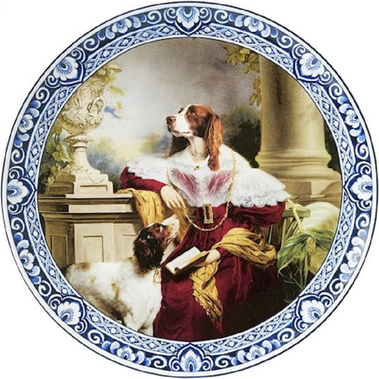 HEINEN DELFTS BLAUW, LADY SPRINGER SPANIEL WALL PLATE, 26cm.