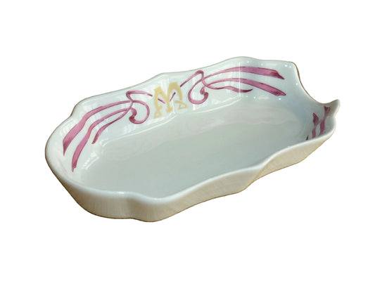 MAXIM'S RESTAURANT PARIS, ART NOUVEAU CIGAR ASHTRY, STAMPED TO THE REVERSE 'VILLE DE CHAMPAGNE, MADE IN FRANCE, 6 x 11.5 x 2cm.